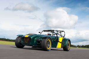 教练席位再起波澜,战队人事变动引猜测